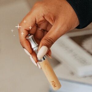 FUM - FÜM PROMINENT with accessories